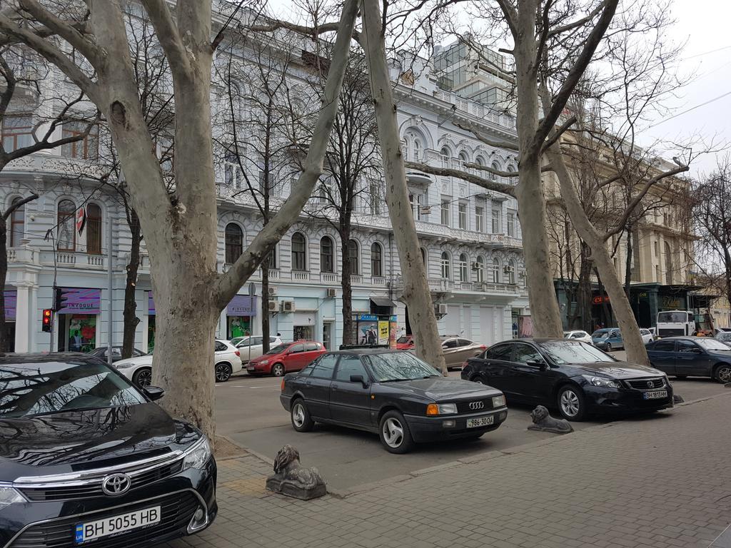 Best Apartment In Evropeiska Street, 25 Odessa Ngoại thất bức ảnh
